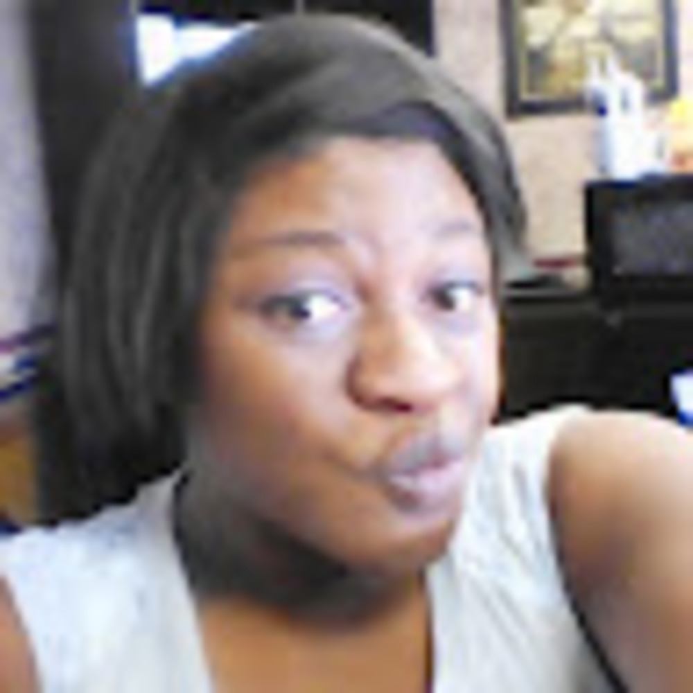 Meet your Posher, Kadijah